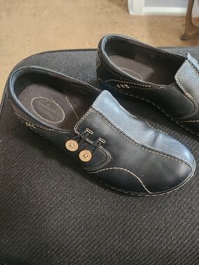 Clarks Bendables Brown Leather Upper Size 8.5M Excellent Used Condition